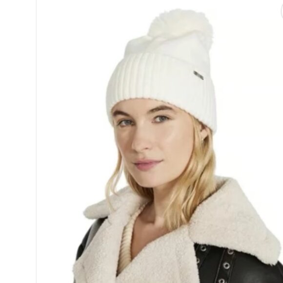NWOT Steve Madden Ivory/White Knit Pom-Pom Beanie - Picture 1 of 7